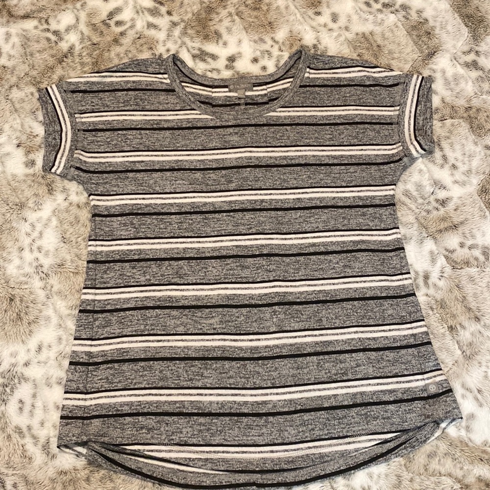 T by Talbots cap sleeve sweater tee